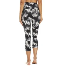 Marika Kris Tie Dye Capri 9 Marika Kris Tie Dye Capri -Marika Shop 6948895359144 blackrippletiedye 3a