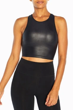 Marika Ari Long Shine Sports Bra -Marika Shop MLB0994A 001.61421 d3469208 0441 49f0 be4b e181f3a877e3