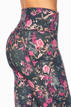 Marika Carson Side Pocket Mid Calf Capri -Marika Shop MLC1124A Q4A.80257