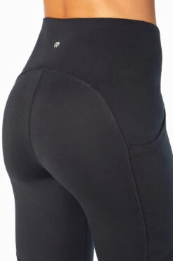 Marika Jenna Side Pocket Mid Calf Capri -Marika Shop MLC1206A 001.5649