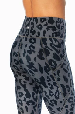 Marika Ignite Side Pocket Mid Calf Capri -Marika Shop MLC1216A OF0.36235