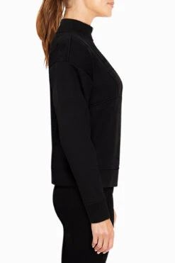 Marika Liz 1/4 Zip Fleece Pullover -Marika Shop MLQ0150A 001 02