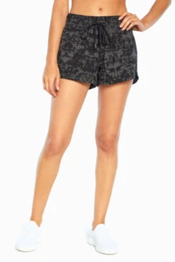 Marika Geri Side Pocket Woven Short -Marika Shop MLS0433A UO0.0094