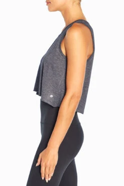 Marika Essential Cropped Tank -Marika Shop MLT2972A 4DK.77530