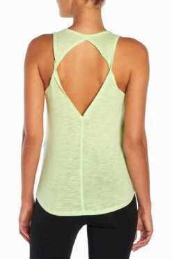 Marika Twist Singlet -Marika Shop MLT3642A3V8.0017