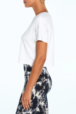 Marika Crop Chill Tee 11 Marika Crop Chill Tee -Marika Shop MLT4022A 010MLC1477AE0T.79729