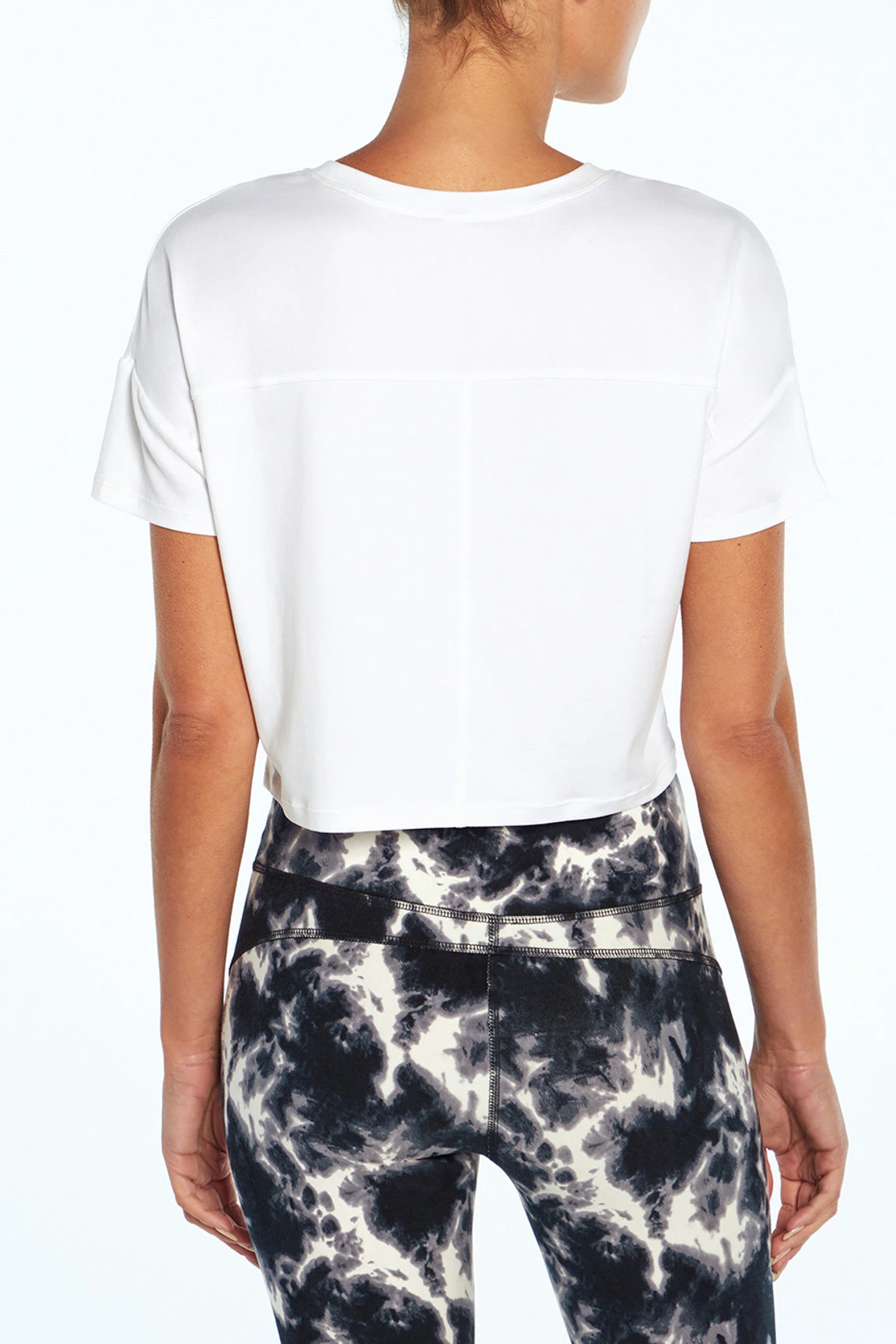 Marika Crop Chill Tee 4 Marika Crop Chill Tee - Image 2