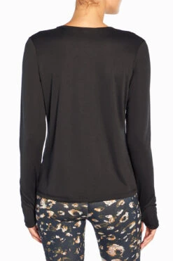 Marika Anya Long Sleeve Tee -Marika Shop MLT4092A 001.77718