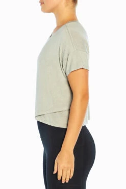 Marika Switchback Cropped Short Sleeve Tee -Marika Shop MLT4282A 0CW.49340