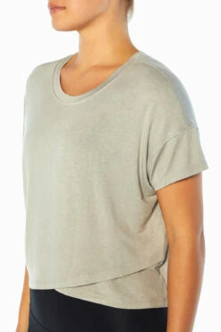 Marika Switchback Cropped Short Sleeve Tee -Marika Shop MLT4282A 0CW.49344