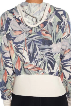 Marika Sit Back Cropped Hoodie -Marika Shop MLT4288A 9RC.65527