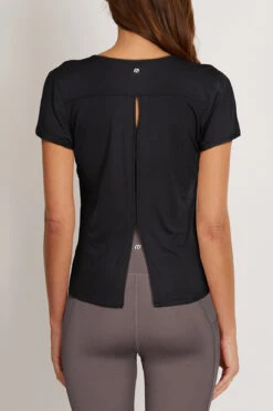 Marika Emma Tee -Marika Shop MLT6690A 001 01 CROPPED