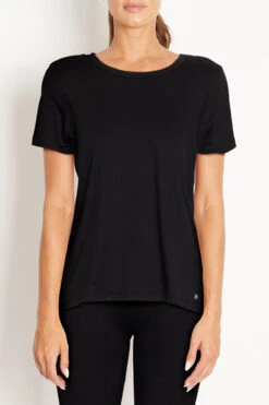 Marika Lia Short Sleeve Tee -Marika Shop MLT6971A 001