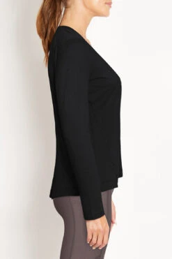 Marika Susan Long Sleeve Top -Marika Shop MLT7087A 001 02 CROPPED